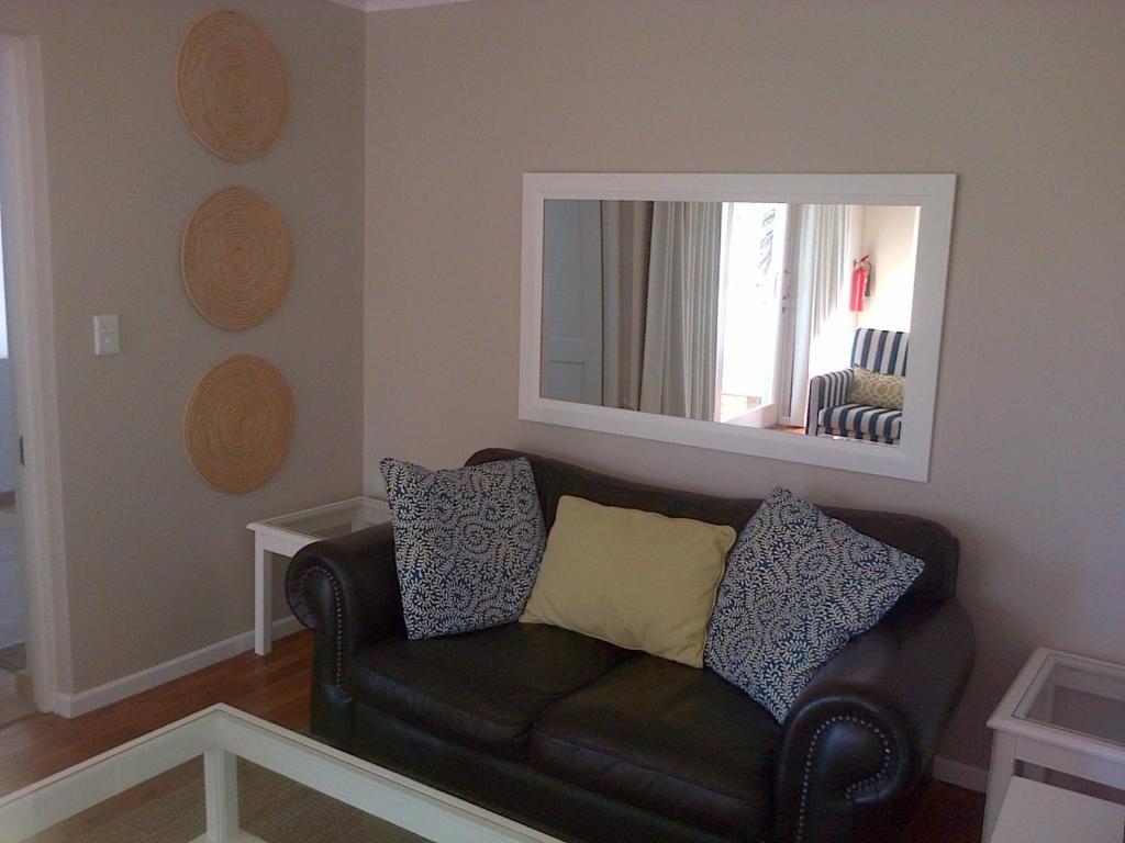 Kenjockity Self Catering Apartments Hermanus Buitenkant foto