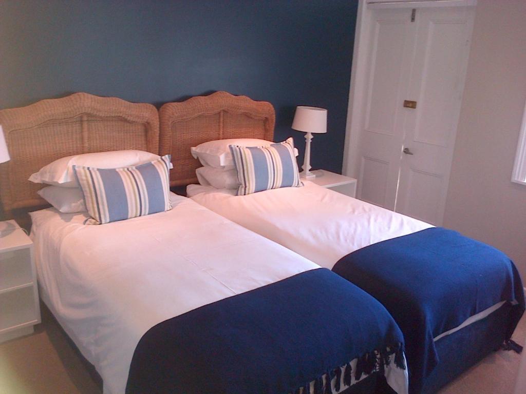 Kenjockity Self Catering Apartments Hermanus Buitenkant foto